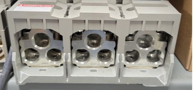 800 amp short lug pack