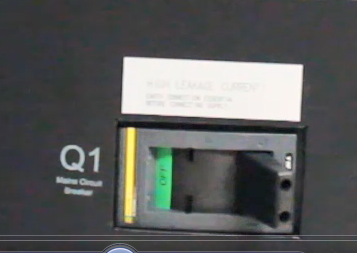 Q1  - Input breaker